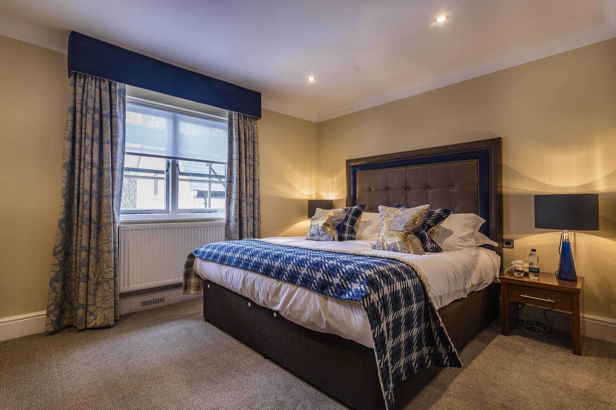 The Talbot Hotel, Oundle , Near Peterborough Exteriér fotografie