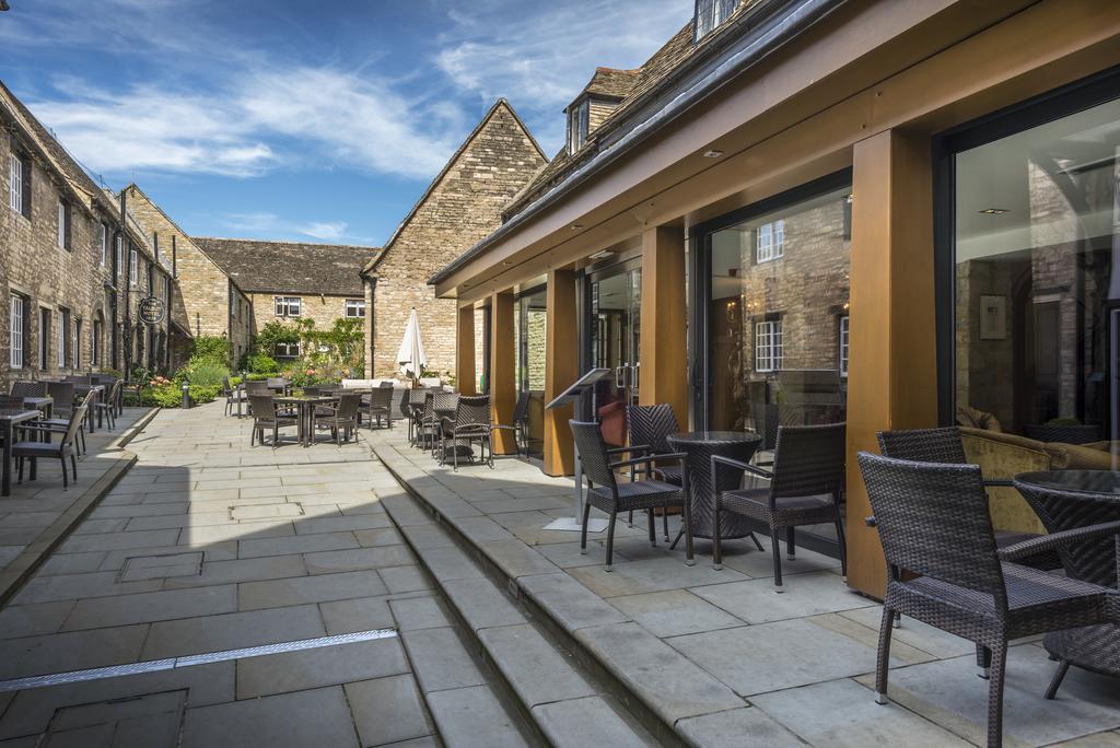 The Talbot Hotel, Oundle , Near Peterborough Exteriér fotografie